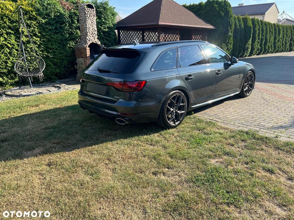 Audi A4 Avant 2.0 TDI Quattro S tronic - 34