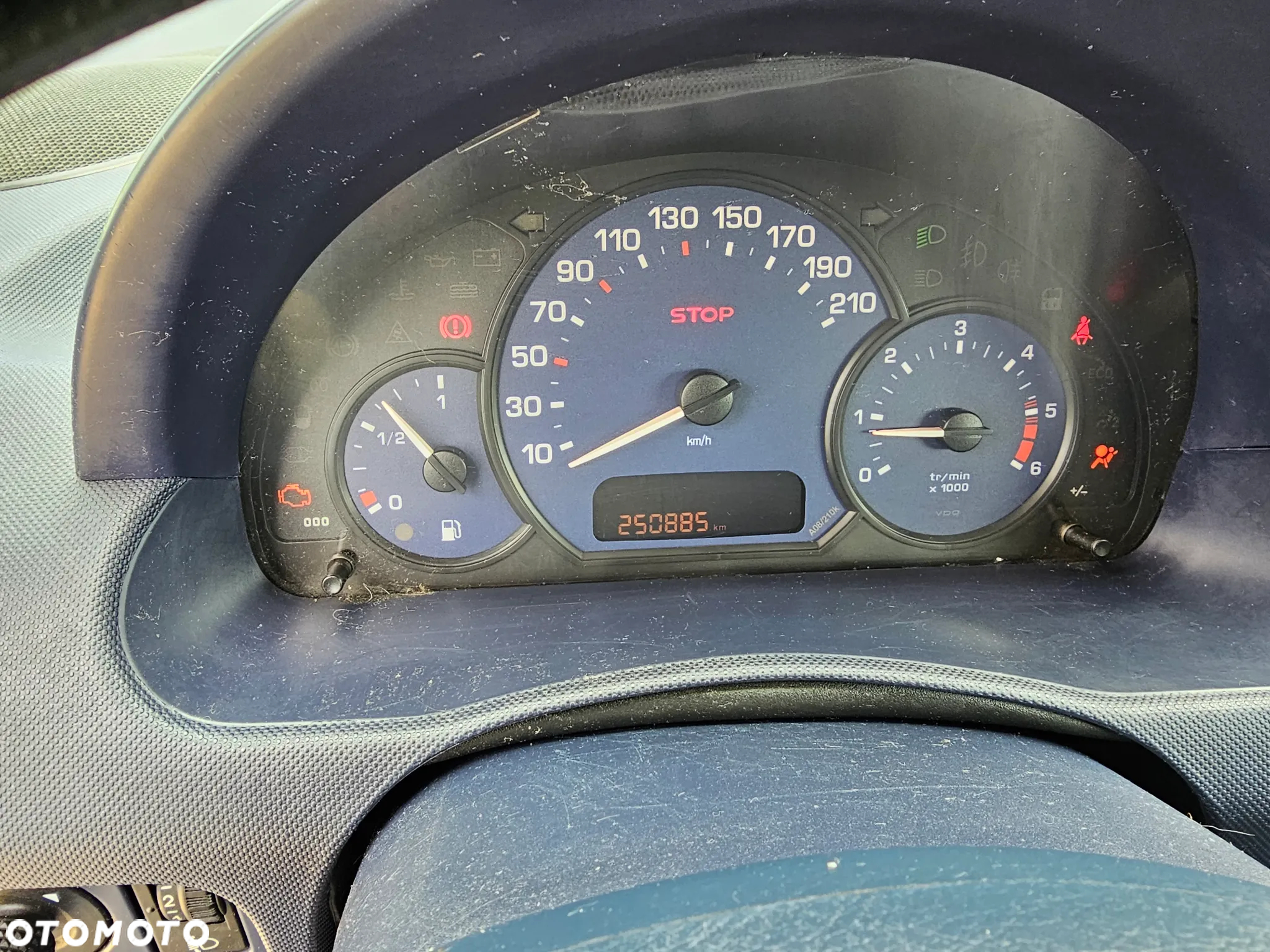 Peugeot 1007 - 19
