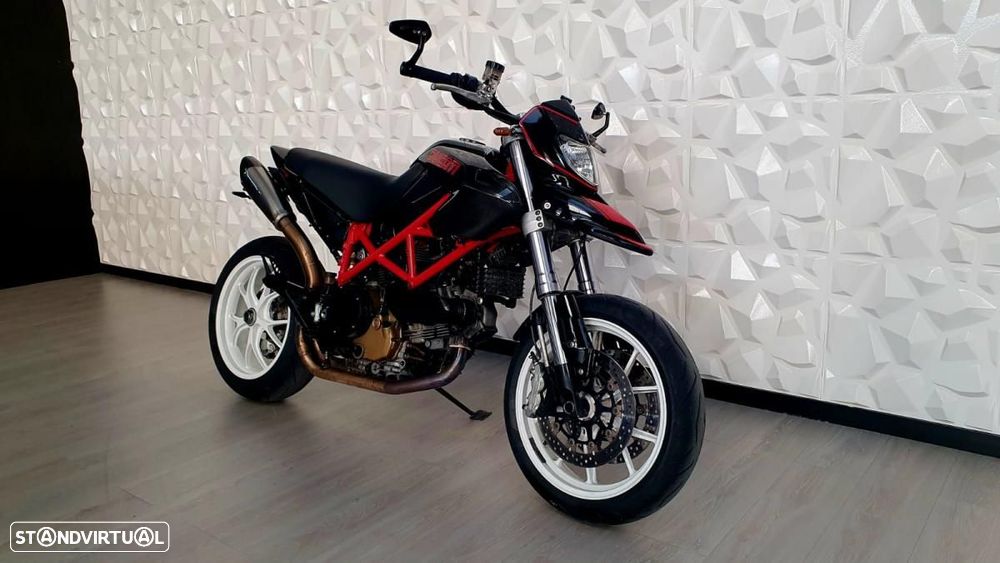 Ducati Hypermotard - 2