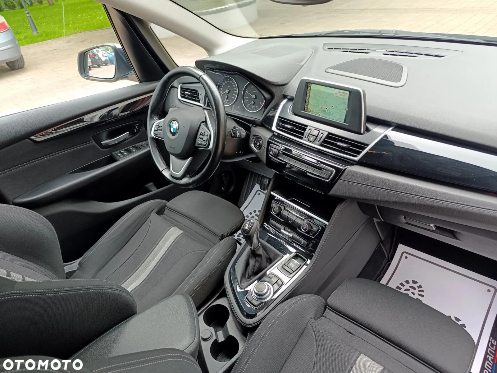BMW Seria 2 218d Sport Line - 33