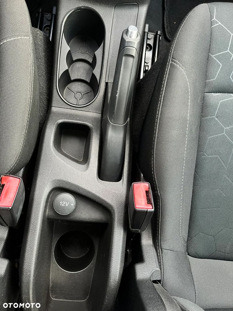Ford B-MAX - 37
