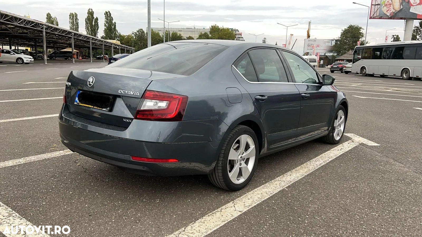 Skoda Octavia 2.0 TDI DSG 4X4 Style - 7