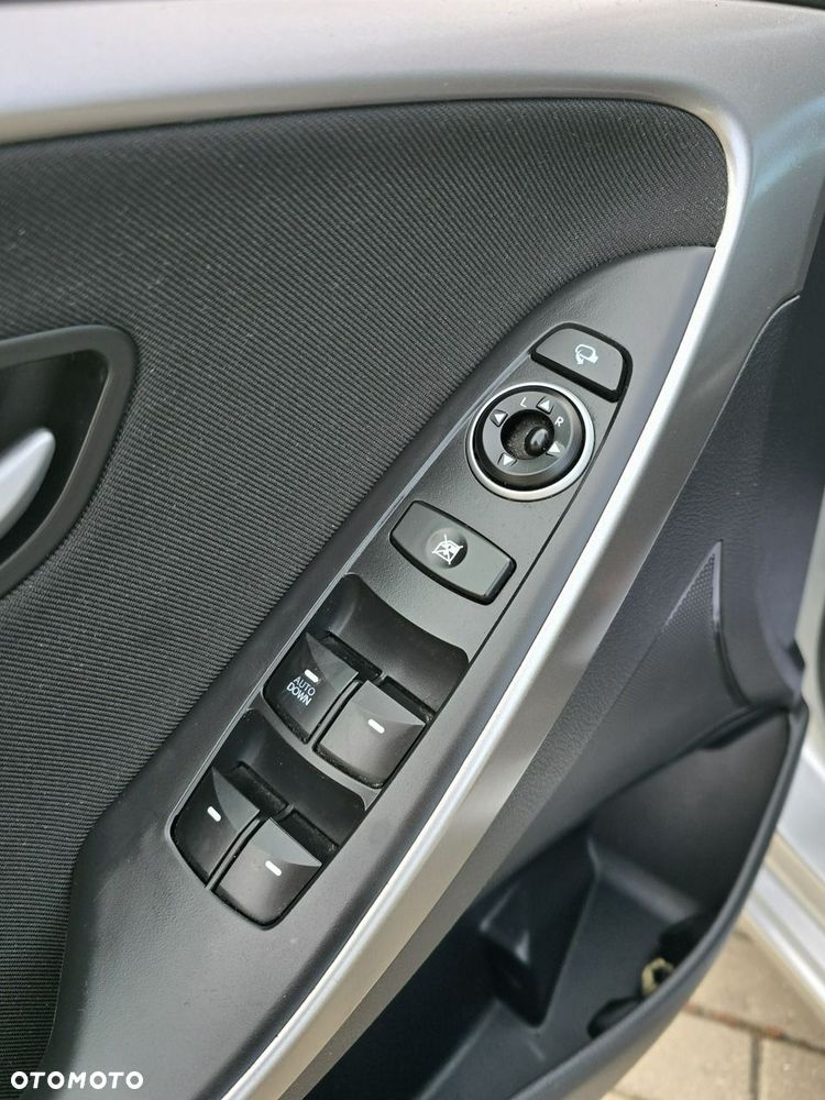 Hyundai i30 - 19