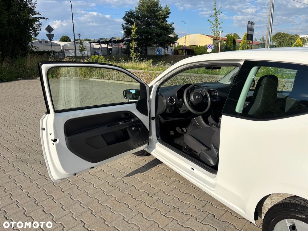 Volkswagen up! take - 8