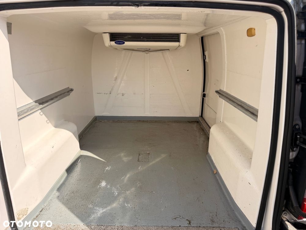 Mercedes-Benz Vito - 18
