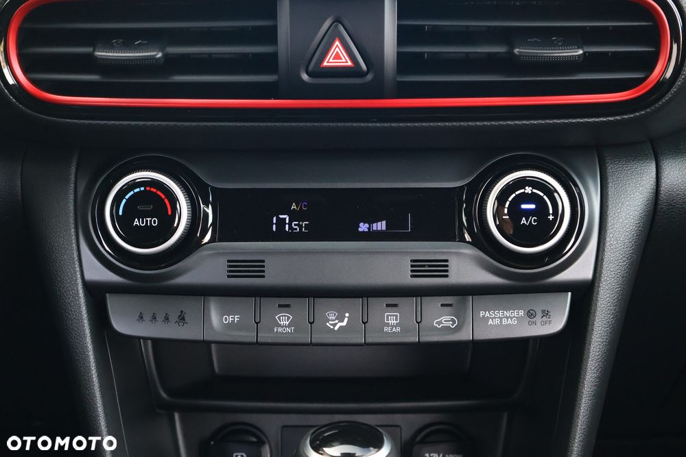 Hyundai Kona 1.6 T-GDI DCT 4WD Premium - 13