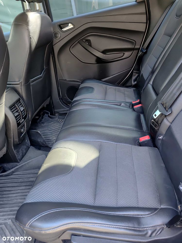 Ford Kuga - 7