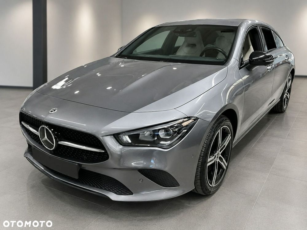 Mercedes-Benz CLA 250 e PHEV 8G-DCT - 1