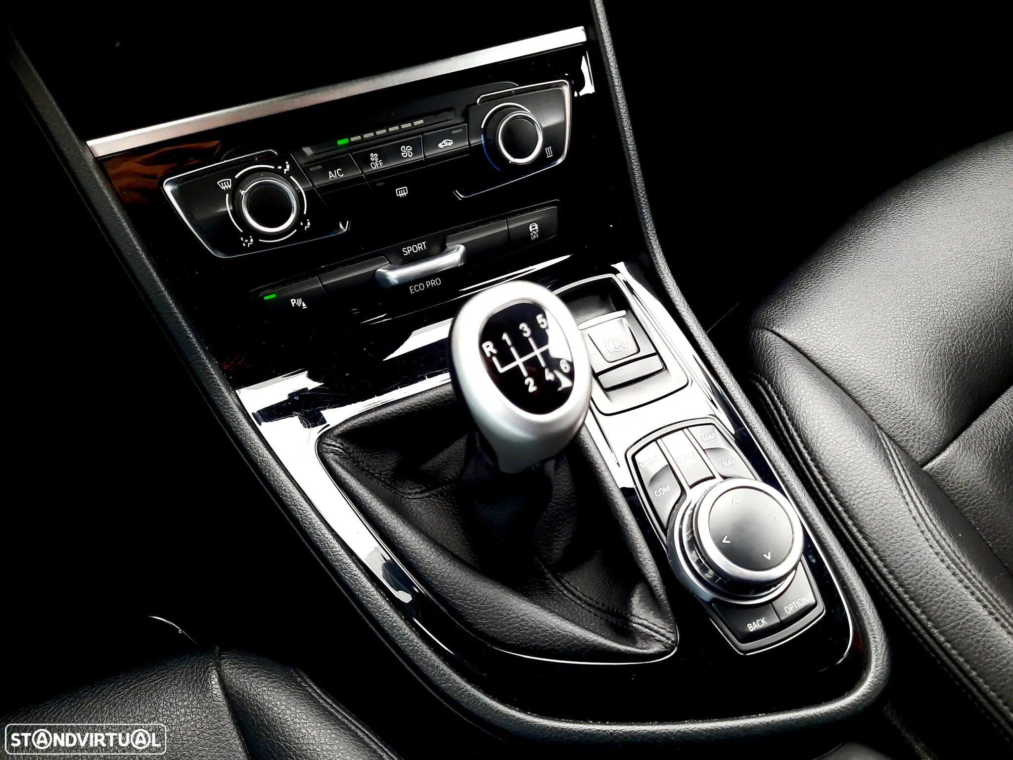 BMW 216 Active Tourer d Line Luxury - 14