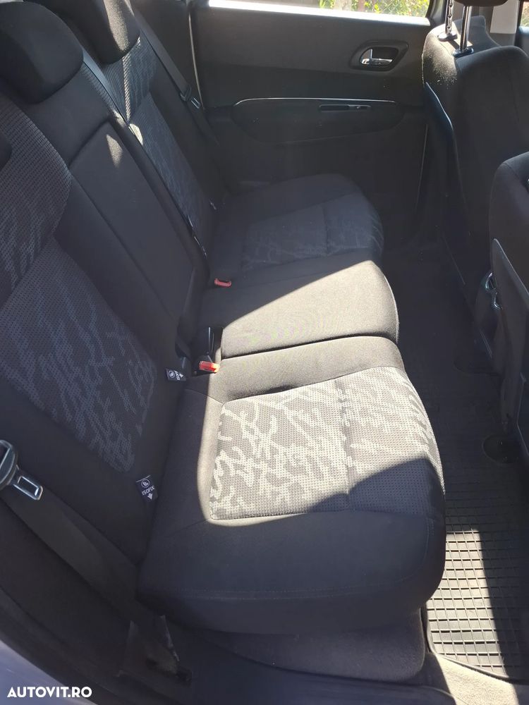 Peugeot 3008 - 6