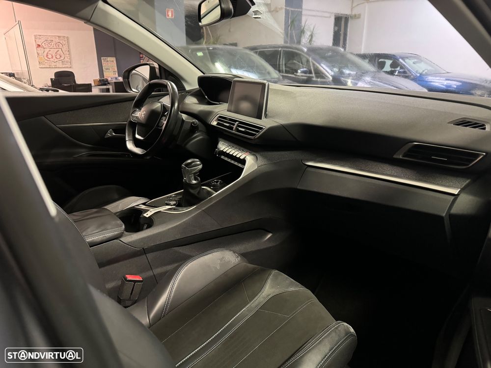 Peugeot 5008 1.5 BlueHDi Crossway - 12