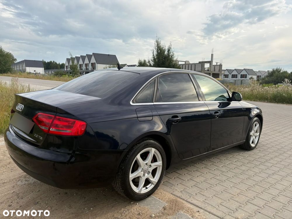 Audi A4 Avant 2.0 TDI - 5