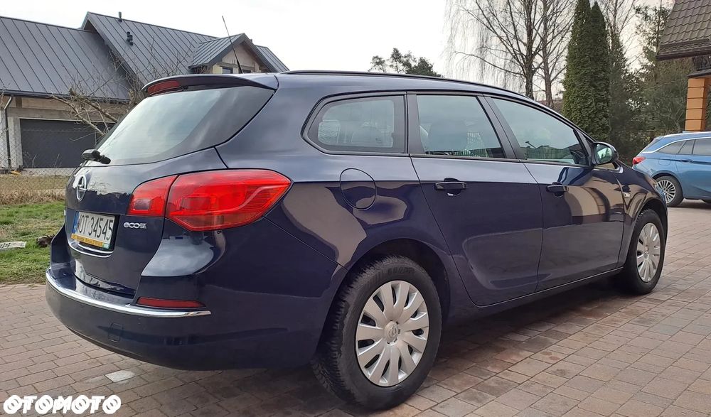 Opel Astra IV 1.6 CDTI Essentia - 6