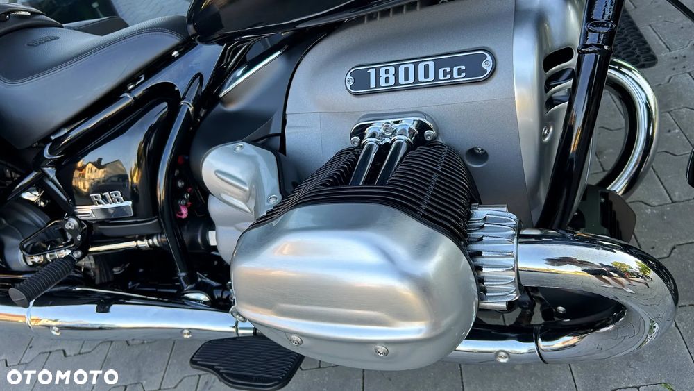 BMW R - 9