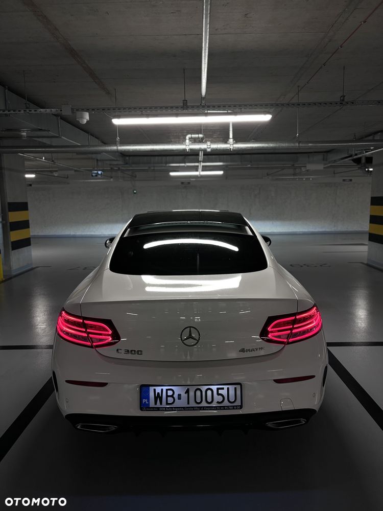 Mercedes-Benz Klasa C 300 4MATIC 9G-TRONIC - 7