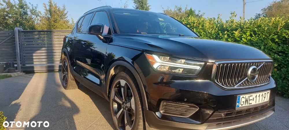 Volvo XC 40 - 3