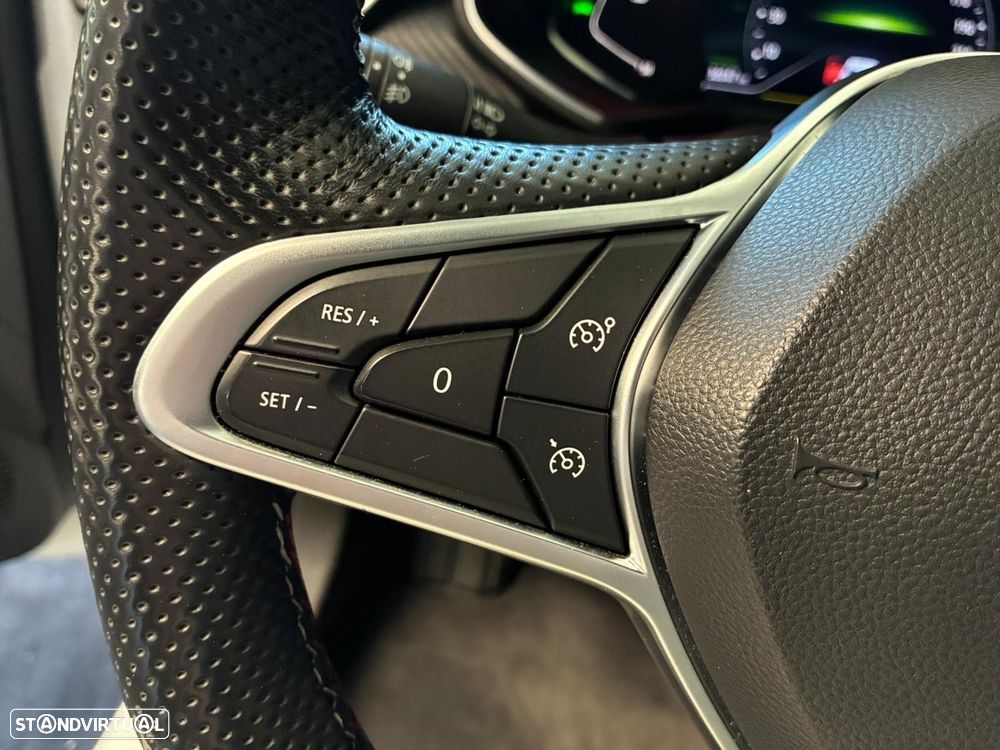 Renault Clio 1.0 TCe RS Line - 23