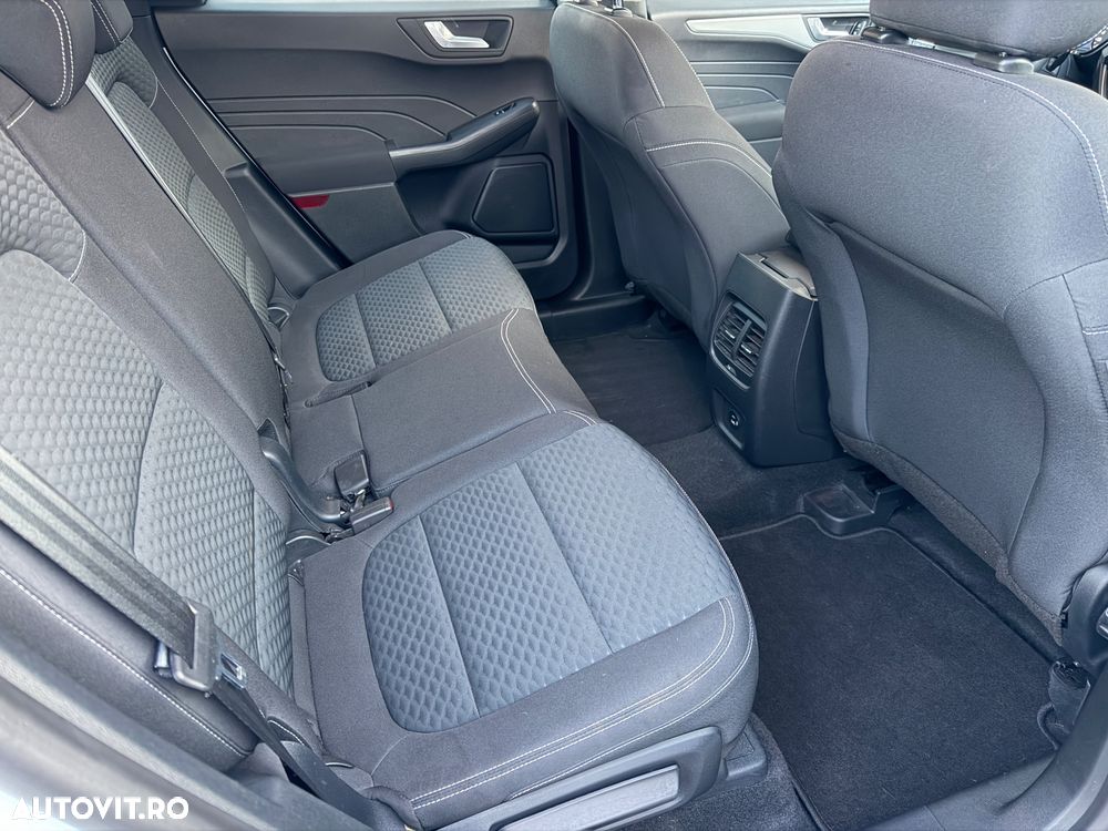 FORD Kuga 2021 — imagine 19