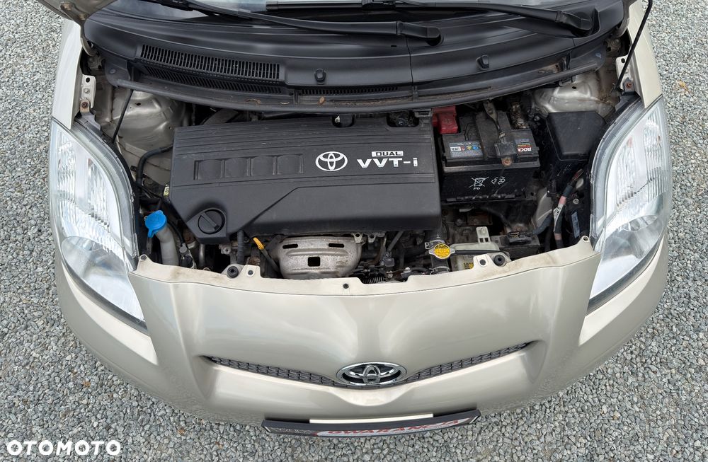 Toyota Yaris 1.33 Prestige - 36
