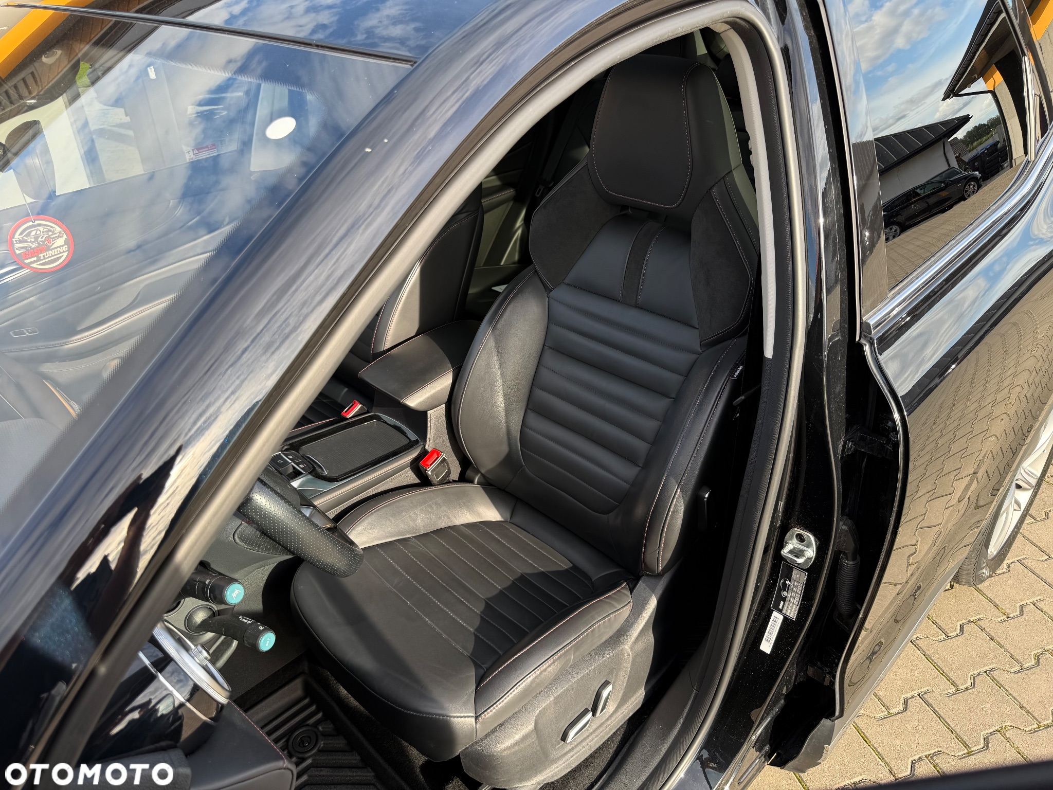 MG EHS 1.5T-GDI PHEV Luxury - 26