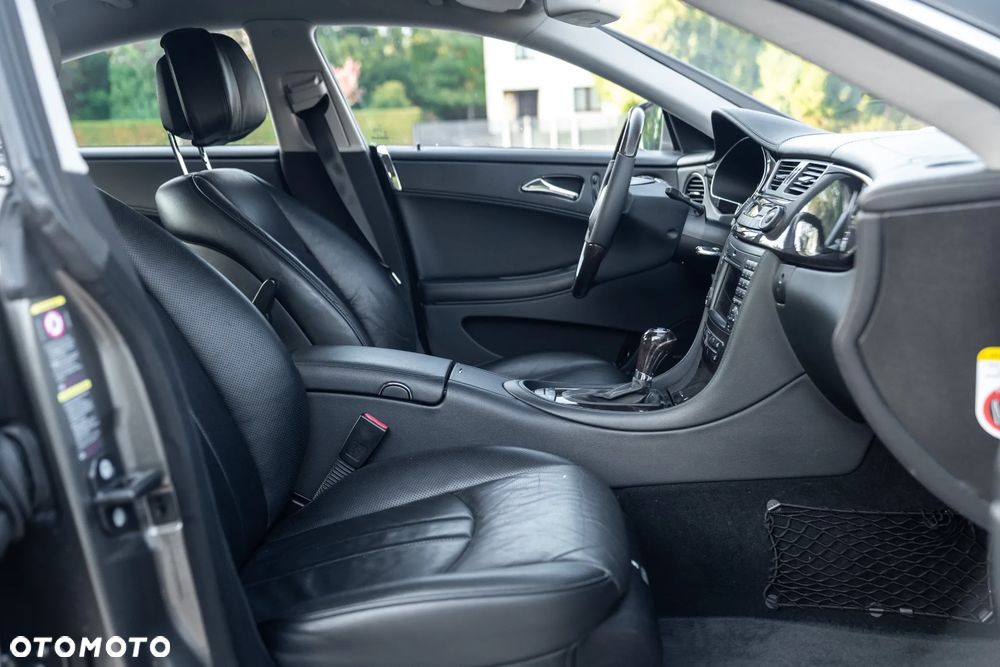 Mercedes-Benz CLS 320 CDI 7G-TRONIC DPF - 22