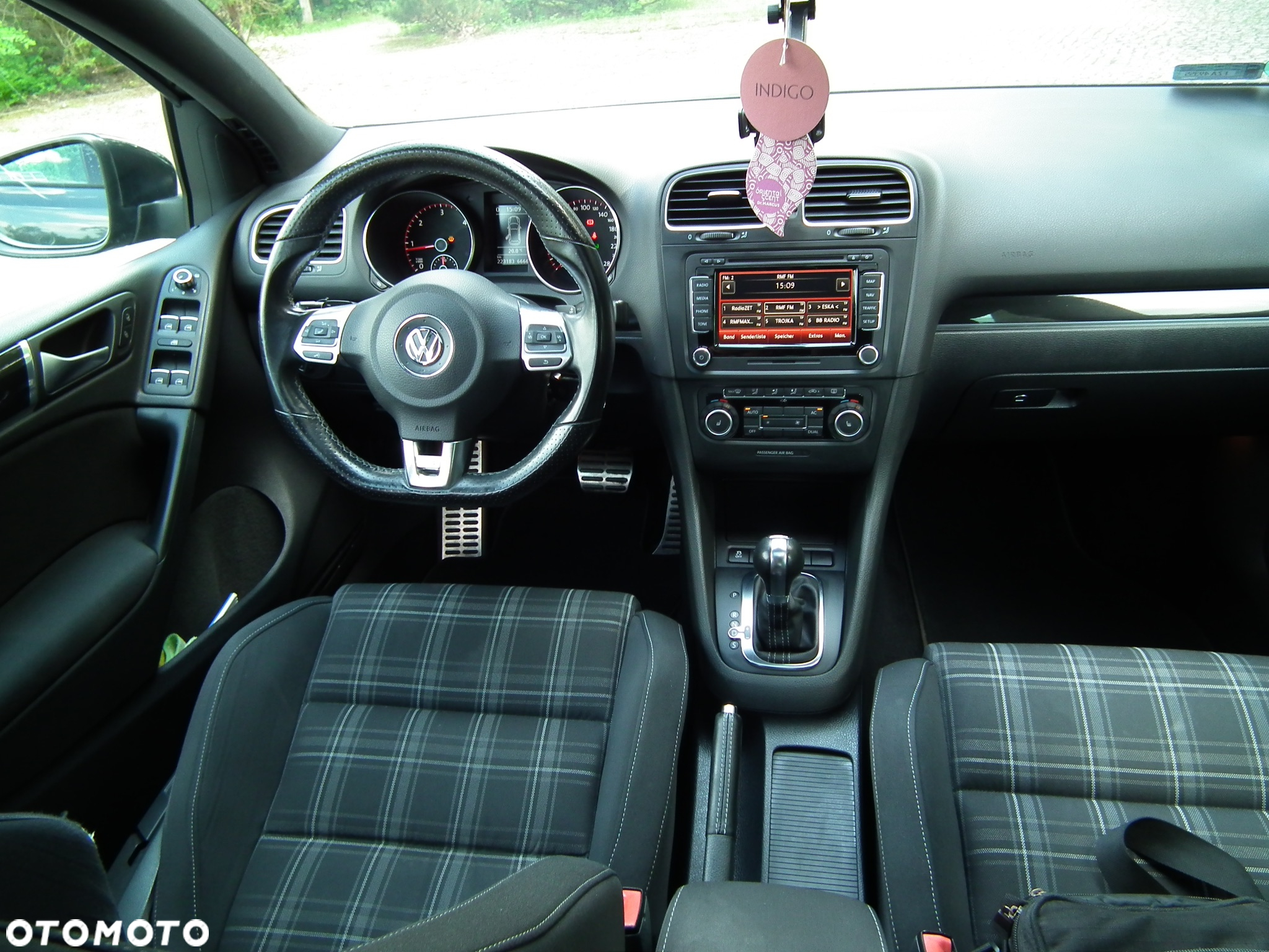 Volkswagen Golf VI 2.0 TDI GTD DSG - 13