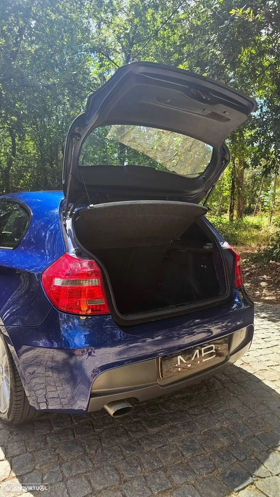 BMW 118 d Limited Edition Lifestyle c/ M Sport Pack - 13