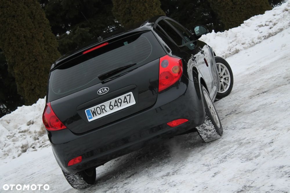Kia Ceed 2.0 Optimum - 11