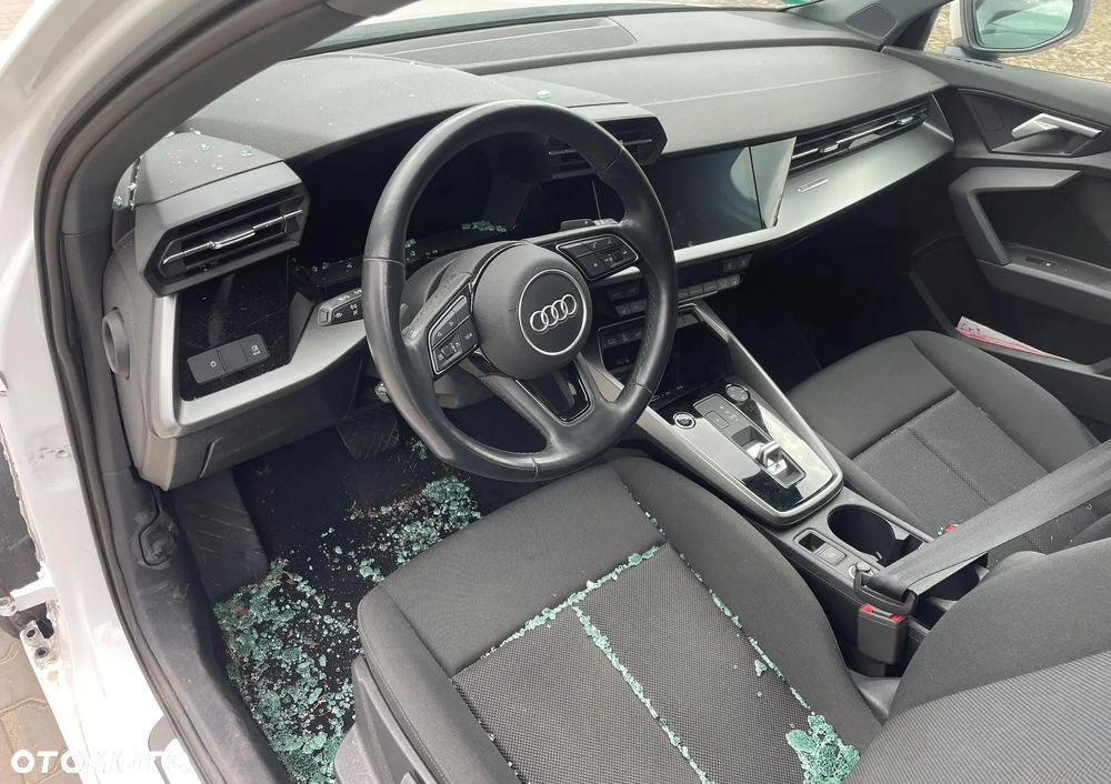 Audi A3 Sportback - 6