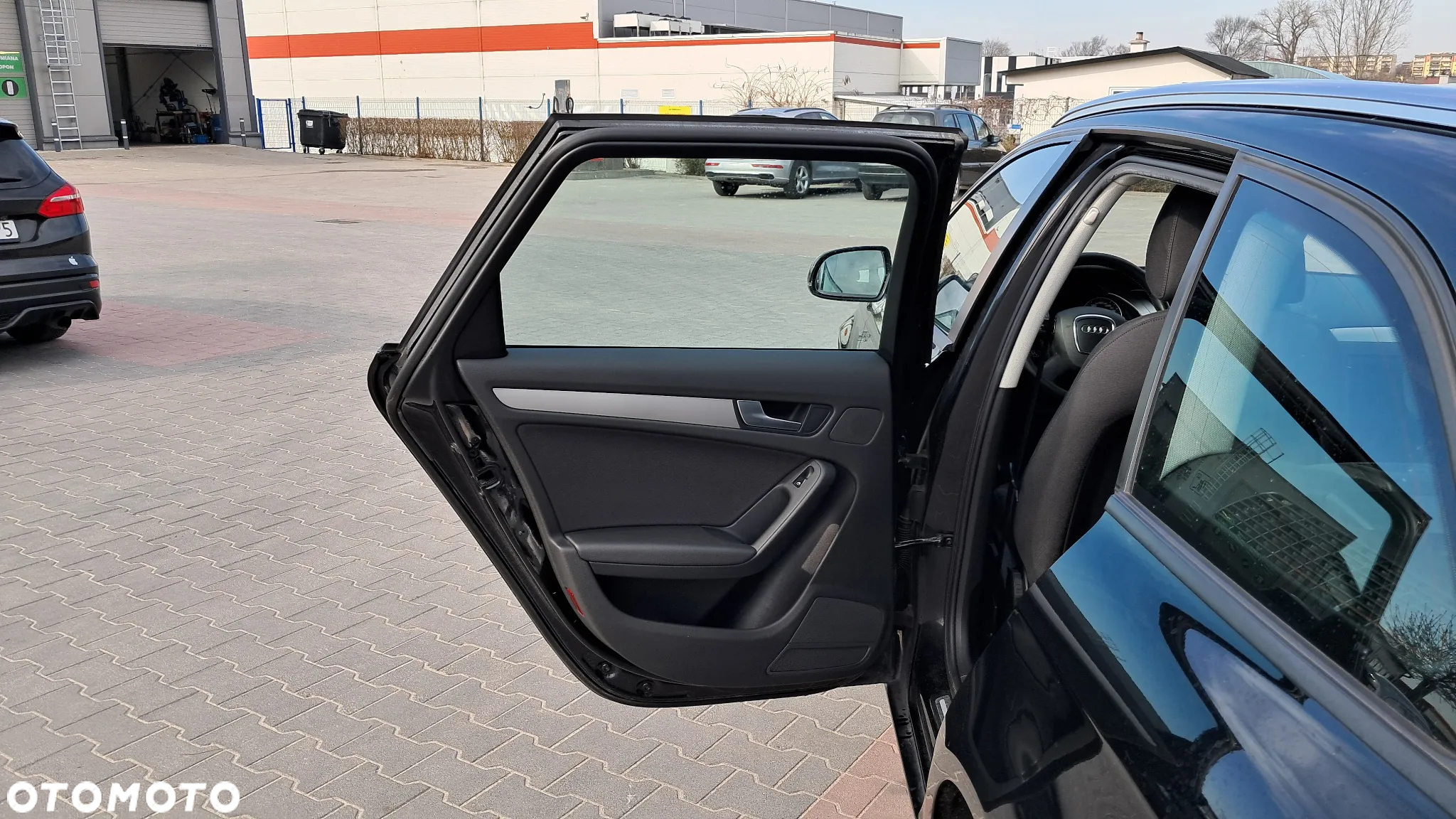 Audi A4 Avant 1.8 TFSI Attraction - 9