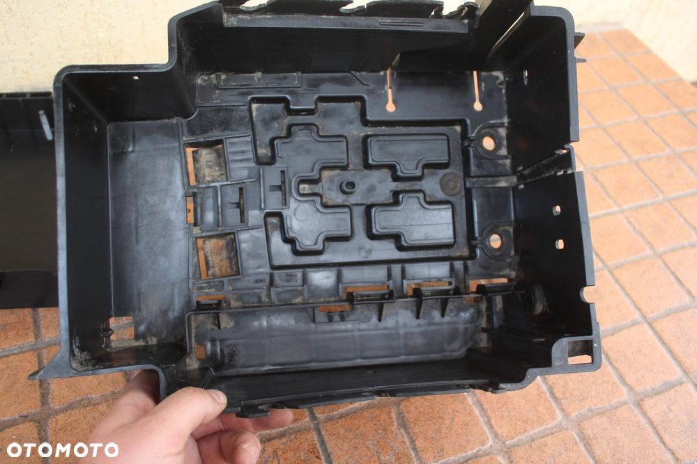 PODSTAWA OBUDOWA AKUMULATORA CITROEN C3 I 9656705880 - 3