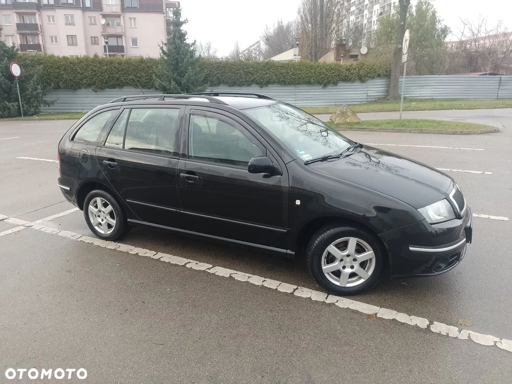 Skoda Fabia - 5