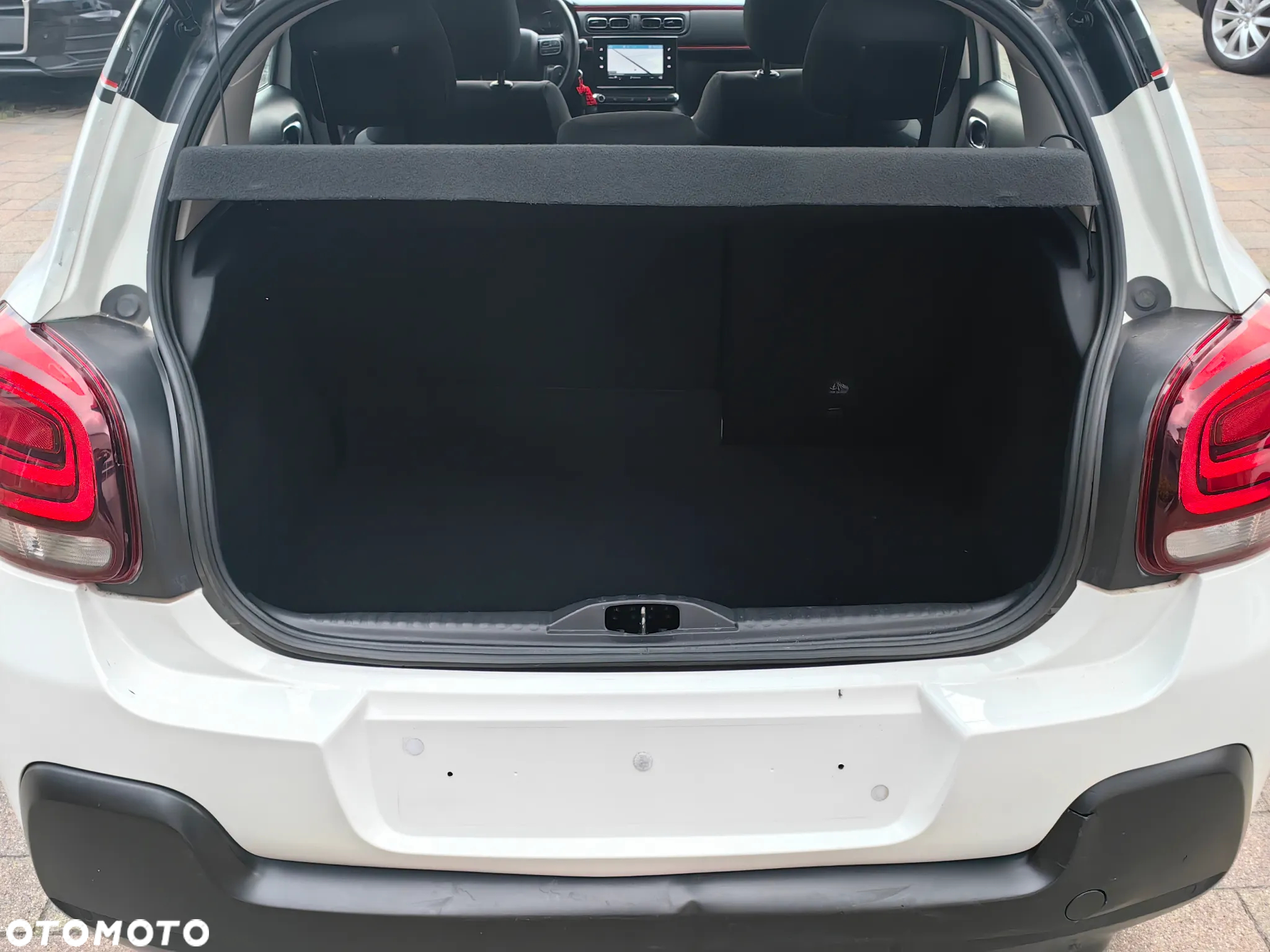 Citroën C3 Pure Tech 110 S&S EAT6 MAX - 17