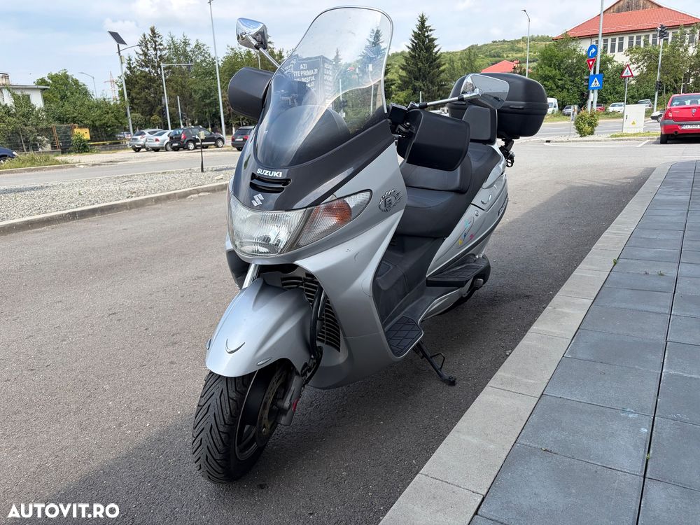 Suzuki AN 400 Burgman - 4