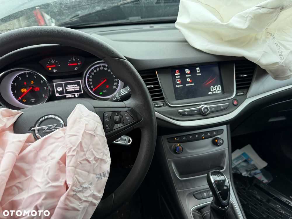 Opel Astra 1.4 Selection - 27