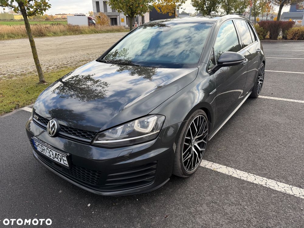 Volkswagen Golf 2.0 TDI BMT GTD DSG - 1