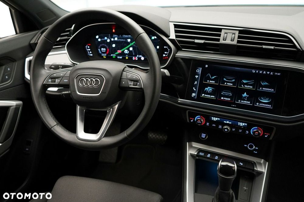 Audi Q3 Sportback - 20