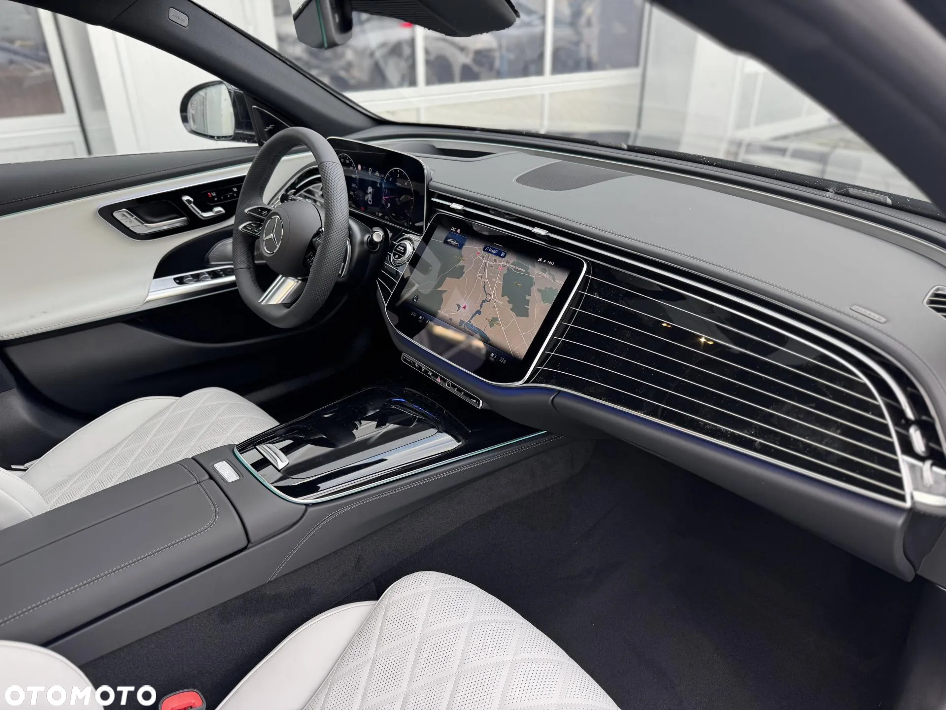 Mercedes-Benz Klasa E 450 d 4Matic 9G-TRONIC - 18