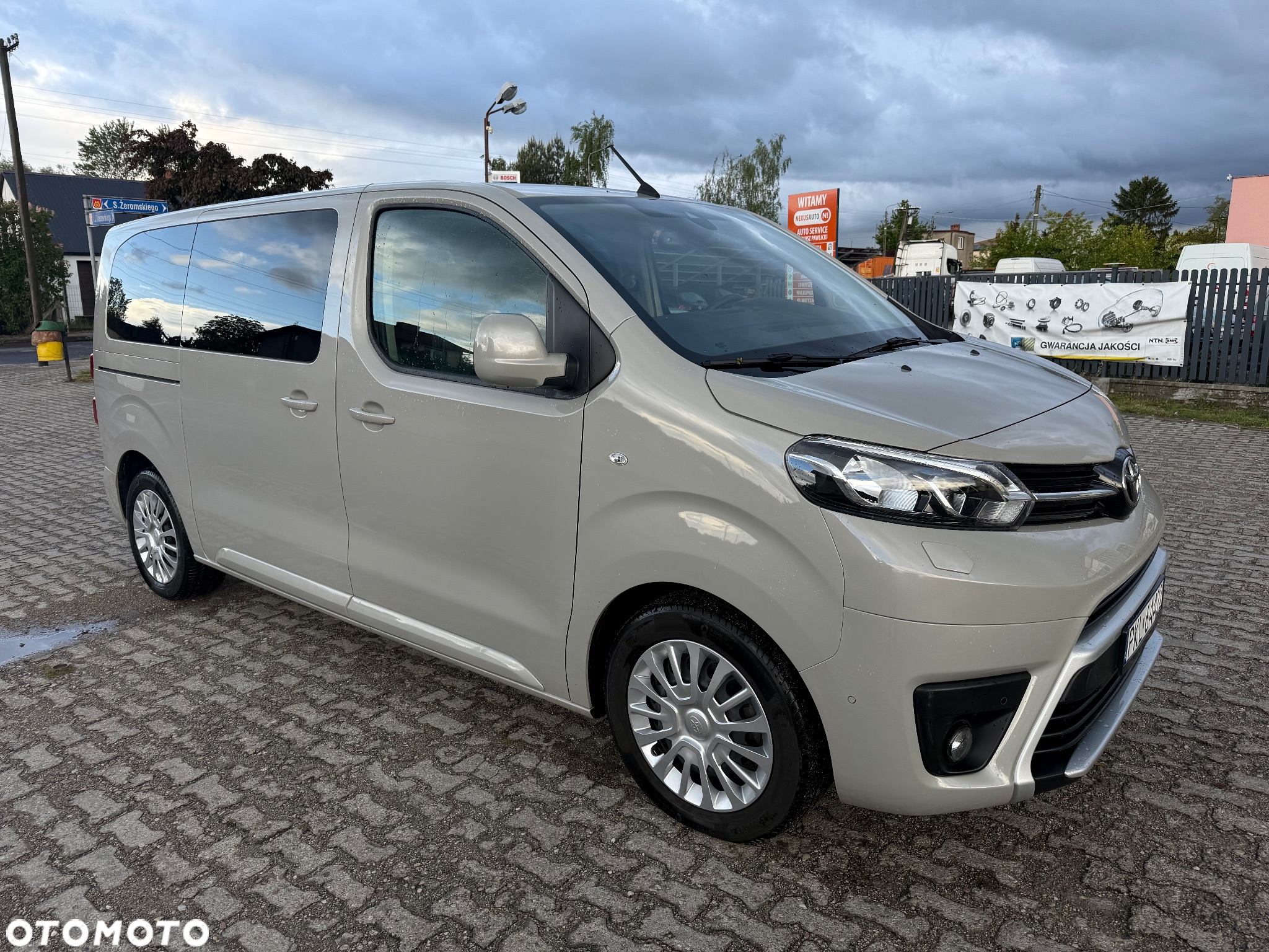 Toyota Proace Verso 1.5 D4-D Medium Business - 8