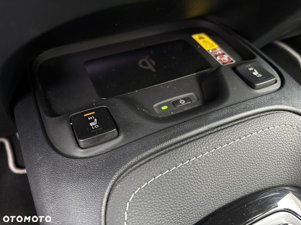 Toyota Corolla 1.8 Hybrid Style - 23