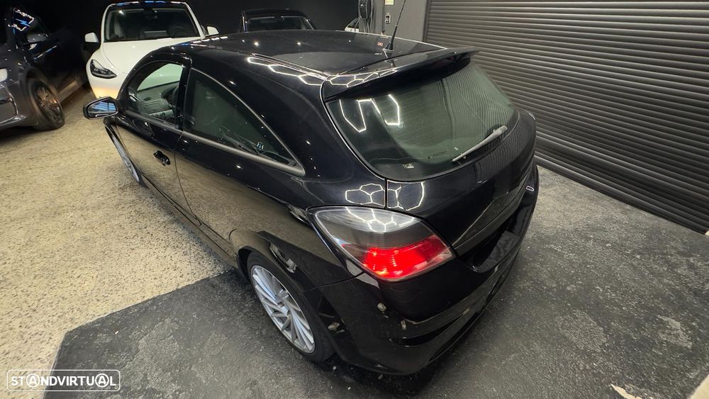 Opel Astra GTC 1.7 CDTI - 8