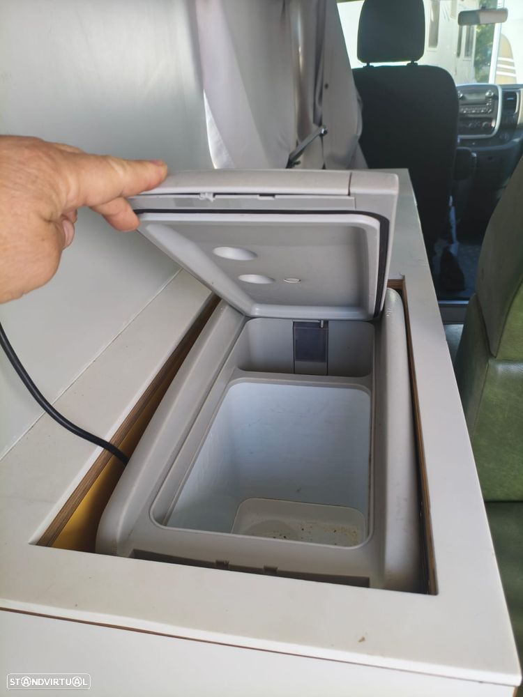 Renault Trafic 4LUG DORMITORIO - 22