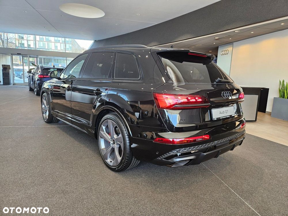Audi Q7 - 4