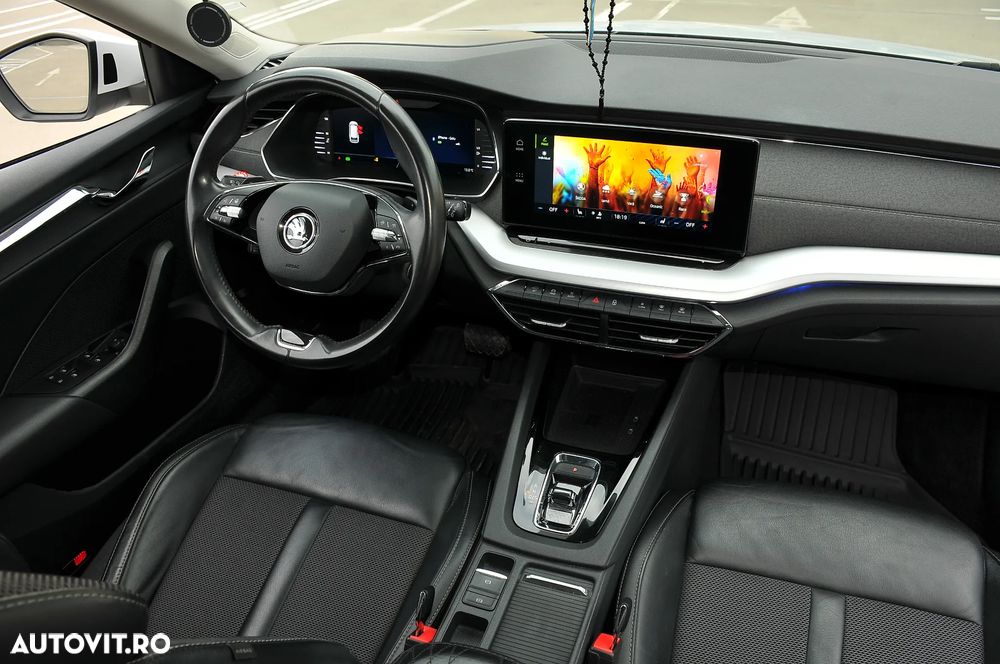 Skoda Octavia 2.0 TDI DSG Style - 4