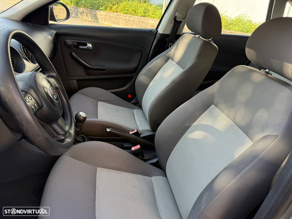 SEAT Ibiza 1.2 12V Reference - 13