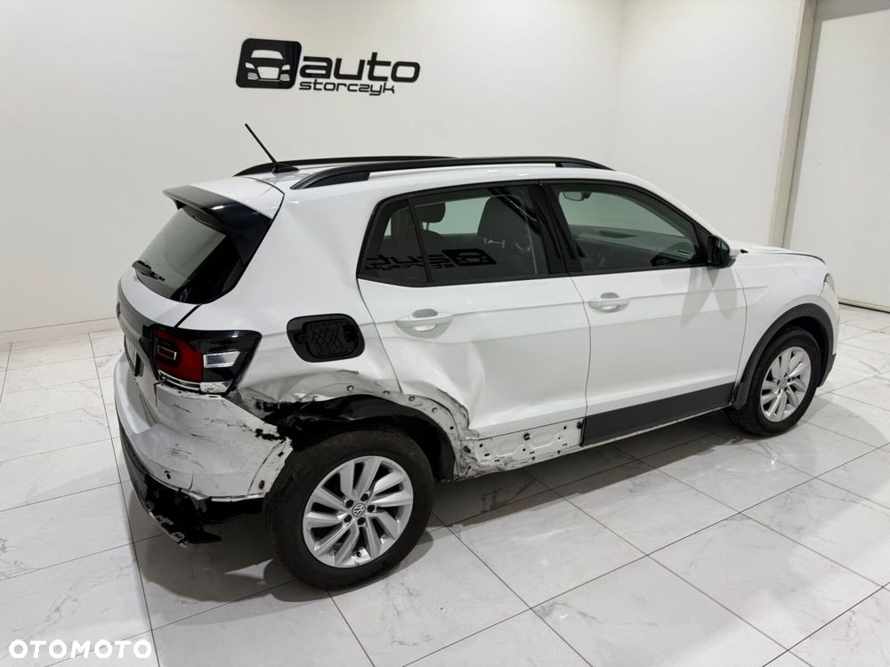 Volkswagen T-Cross - 15