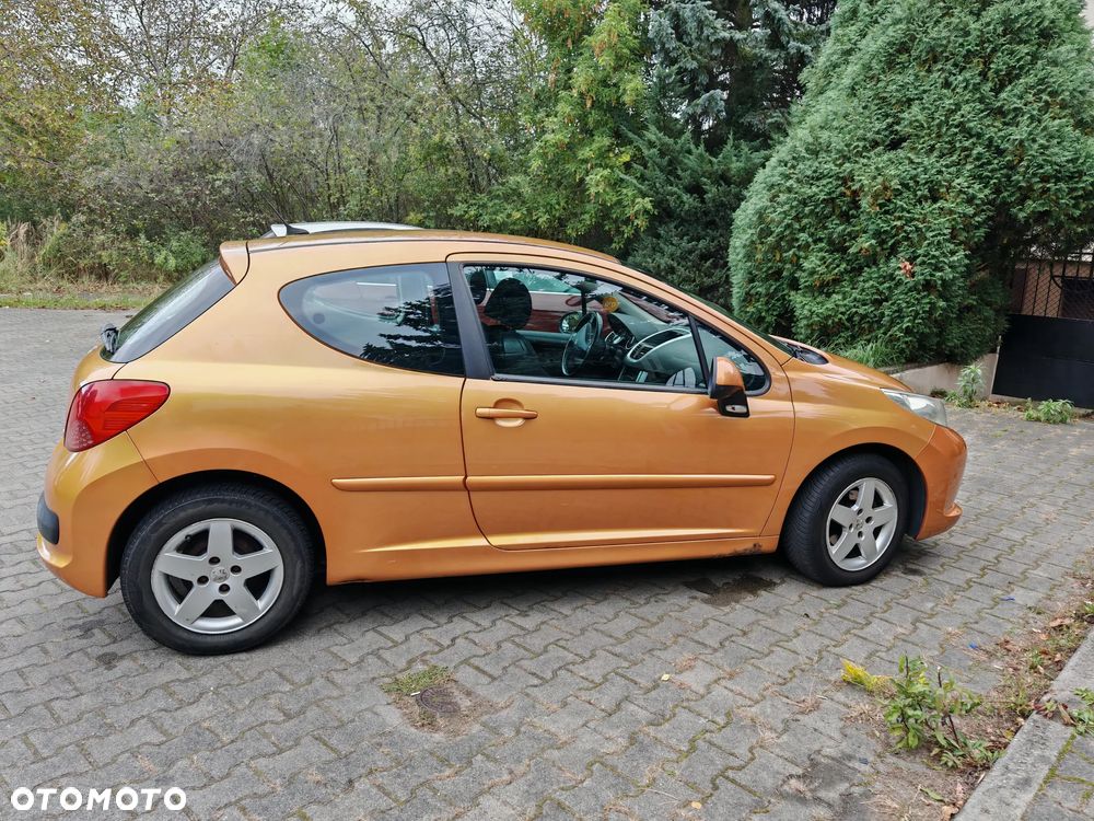 Peugeot 207 1.4 16V Trendy - 5