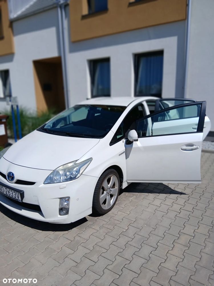 Toyota Prius - 5