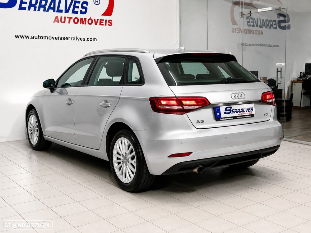 Audi A3 Sportback 1.6 TDI Design - 5