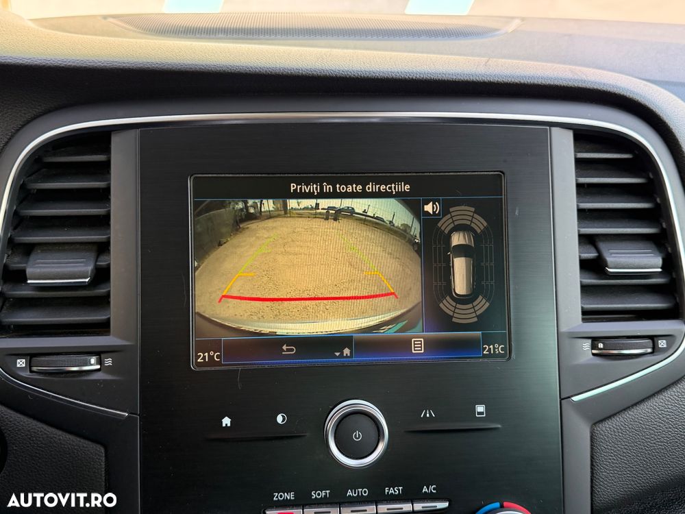 Renault Megane BLUE dCi 115 GT LINE - 19